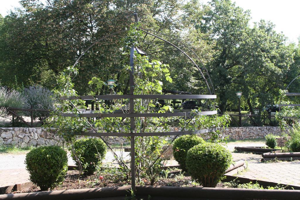 Agriturismo Mezzaluna Malchina Dış mekan fotoğraf